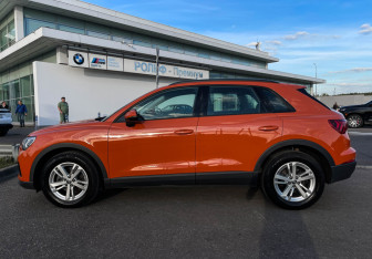 Подержанный автомобиль Audi Q3 2020 года (8 фото)