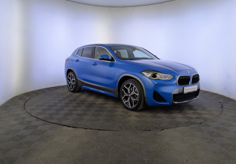 Подержанный автомобиль BMW X2 2021 года (3 фото)
