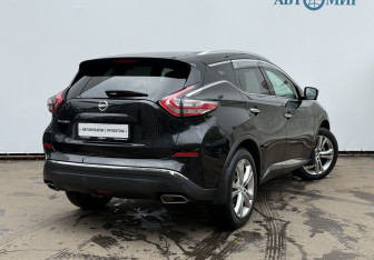 Подержанный автомобиль Nissan Murano Suv 2017 года (5 фото)