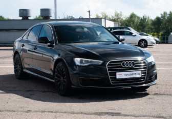 Подержанный автомобиль Audi A6 Sedan 2015 года (3 фото)