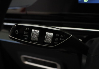 Подержанный автомобиль Omoda C5 2023 года (10 фото)