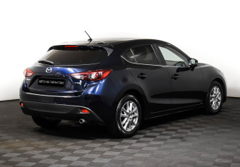 Подержанный автомобиль Mazda 3 Hatchback 2014 года (5 фото)