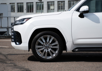 Новый Lexus LX 2023 (79 фото)