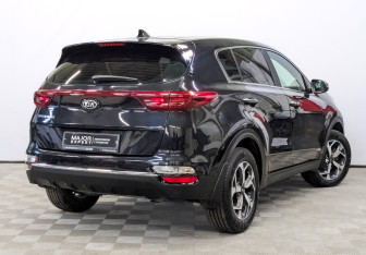 Подержанный автомобиль Kia Sportage 2021 года (5 фото)
