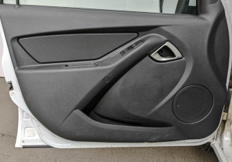 Подержанный автомобиль LADA (ВАЗ) Granta Sedan 2023 года (18 фото)
