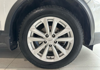 Подержанный автомобиль Nissan Qashqai 2016 года (19 фото)