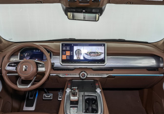 Новый Tank 700 2025 (10 фото)