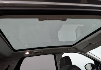 Подержанный автомобиль Land Rover Discovery Sport 2020 года (23 фото)
