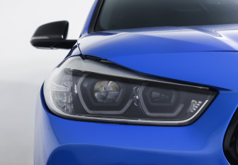 Подержанный автомобиль BMW X2 2021 года (23 фото)