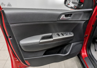 Подержанный автомобиль Kia Sportage 2021 года (19 фото)