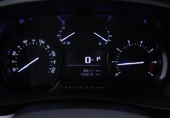 Подержанный автомобиль Citroen SpaceTourer 2021 года (10 фото)