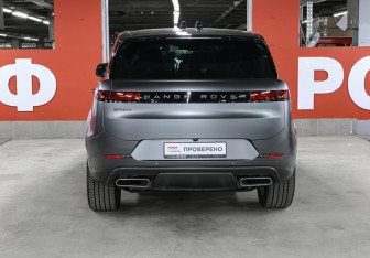 Подержанный автомобиль Land Rover Range Rover Sport 2024 года (6 фото)