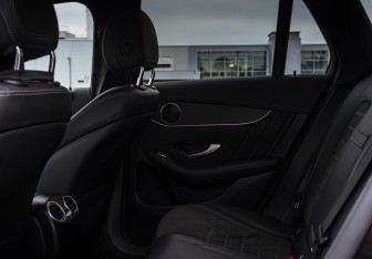 Подержанный автомобиль Mercedes-Benz GLC Coupe 2021 года (17 фото)