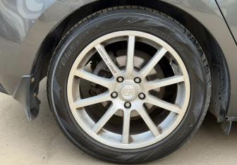 Подержанный автомобиль Mazda 3 Hatchback 2011 года (13 фото)