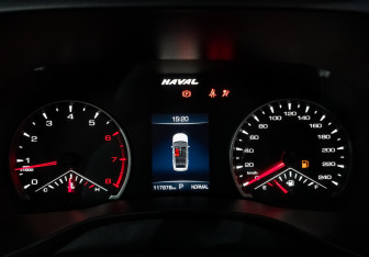 Подержанный автомобиль Haval Jolion 2022 года (14 фото)