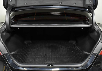 Подержанный автомобиль Ford Mondeo Sedan 2016 года (15 фото)