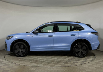 Новый Volkswagen Tiguan 2024 (7 фото)