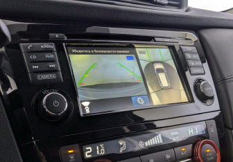 Подержанный автомобиль Nissan X-Trail 2018 года (29 фото)