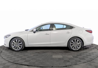 Новый Mazda Atenza Sedan 2023 (3 фото)