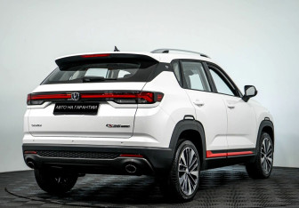 Подержанный автомобиль Changan CS35PLUS 2024 года (3 фото)