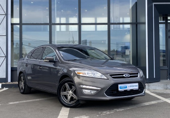 Подержанный автомобиль Ford Mondeo Sedan 2012 года (3 фото)