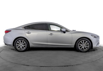Подержанный автомобиль Mazda 6 Sedan 2018 года (4 фото)