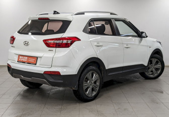Подержанный автомобиль Hyundai Creta 2017 года (5 фото)