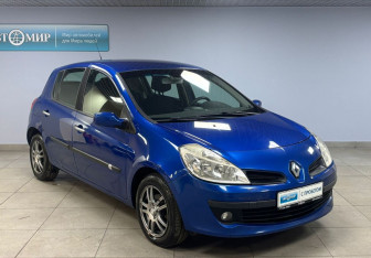 Подержанный автомобиль Renault Clio Hatchback 2007 года (3 фото)
