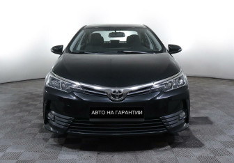 Подержанный автомобиль Toyota Corolla Sedan 2016 года (2 фото)