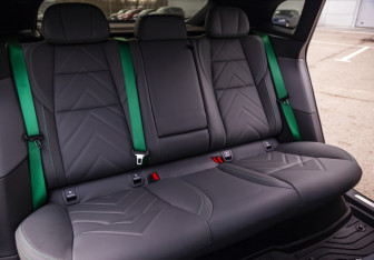 Подержанный автомобиль Zeekr 001 2023 года (20 фото)