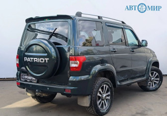 Подержанный автомобиль УАЗ Patriot 2015 года (5 фото)