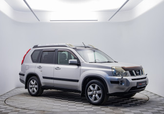 Подержанный автомобиль Nissan X-Trail 2008 года (3 фото)