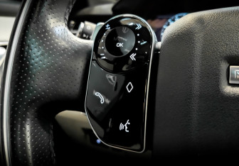 Подержанный автомобиль Land Rover Range Rover Velar 2018 года (28 фото)