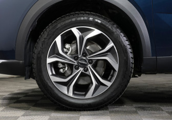 Подержанный автомобиль Haval F7 2024 года (27 фото)