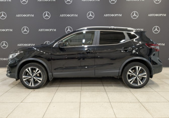 Подержанный автомобиль Nissan Qashqai 2021 года (8 фото)