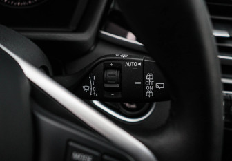 Подержанный автомобиль BMW X1 2020 года (20 фото)