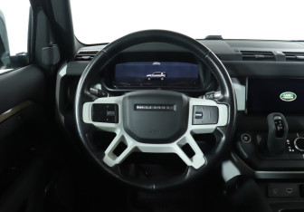 Подержанный автомобиль Land Rover Defender Suv 2020 года (18 фото)