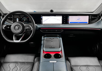 Подержанный автомобиль Voyah Free 2024 года (17 фото)