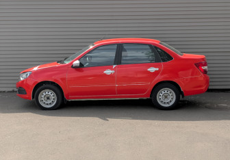 Подержанный автомобиль LADA (ВАЗ) Granta Sedan 2024 года (6 фото)