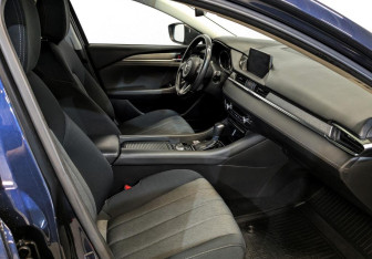 Подержанный автомобиль Mazda 6 Sedan 2019 года (10 фото)