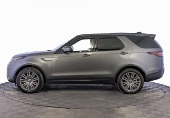 Подержанный автомобиль Land Rover Discovery 2018 года (8 фото)