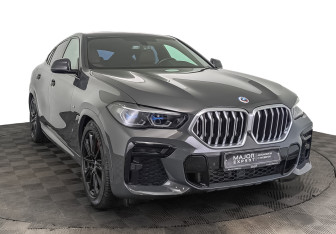 Подержанный автомобиль BMW X6 2023 года (3 фото)