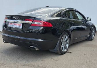 Подержанный автомобиль Jaguar XF Sedan 2009 года (5 фото)