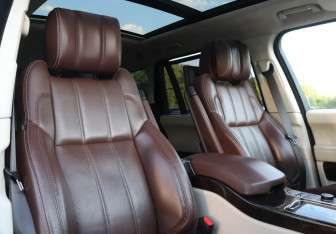Подержанный автомобиль Land Rover Range Rover 2016 года (14 фото)