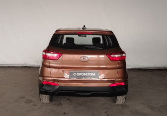 Подержанный автомобиль Hyundai Creta 2018 года (5 фото)