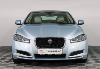 Подержанный автомобиль Jaguar XF Sedan 2012 года (2 фото)