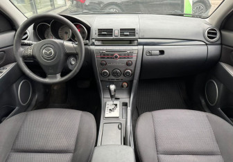 Подержанный автомобиль Mazda 3 Sedan 2007 года (9 фото)