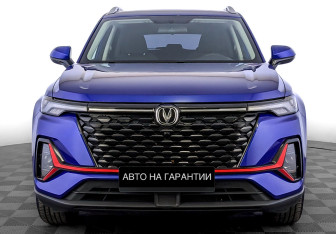 Подержанный автомобиль Changan CS35PLUS 2022 года (2 фото)