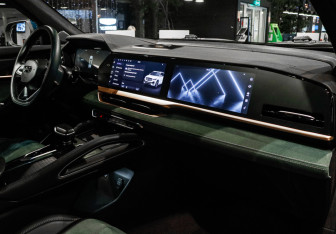 Подержанный автомобиль Geely Monjaro 2023 года (7 фото)