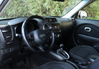 Подержанный автомобиль Kia Soul 2016 года (13 фото)